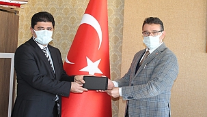 İL SAĞLIK MÜDÜRLÜĞÜ’NDEN TABLET KAMPANYASINA DESTEK