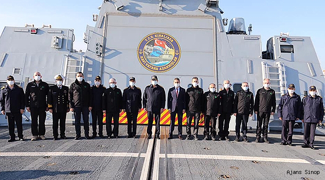 DENİZ KUVVETLERİ KOMUTANI ORAMİRAL ADNAN ÖZBAL SİNOP’TA