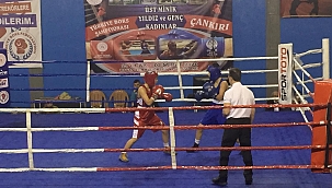 SİNOPLU BOKSÖR DÜNYA ŞAMPİYONASI İÇİN MİLLİ TAKIM SEÇMELERİNE ÇAĞIRILDI