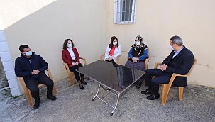 VALİ KARAÖMEROĞLU’DAN ŞEHİT AİLELERİNE ZİYARET