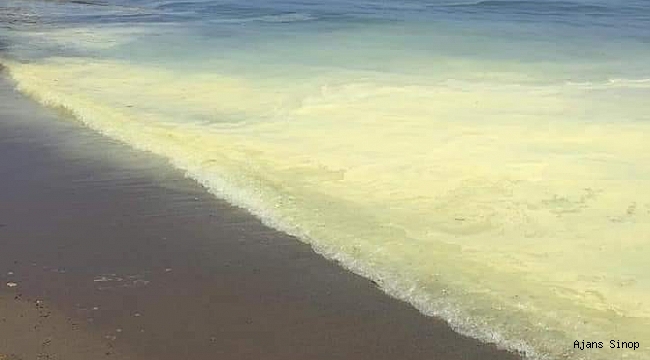 Güzelkent sahilinde görülen sarıya dönük tabaka araştırılıyor