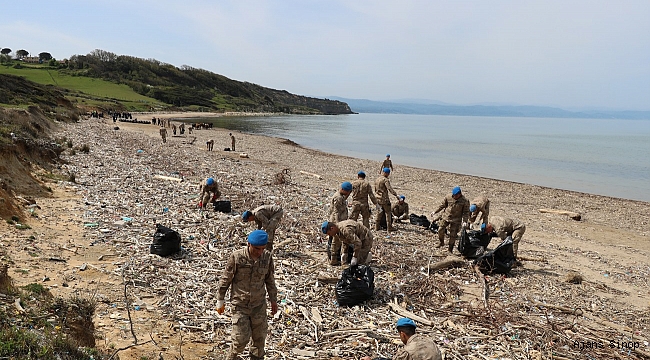  Sinop'ta jandarmadan kapsamlı çevre temizliği