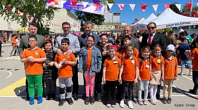 Sinop'ta lösemili çocuklar yararına sergi