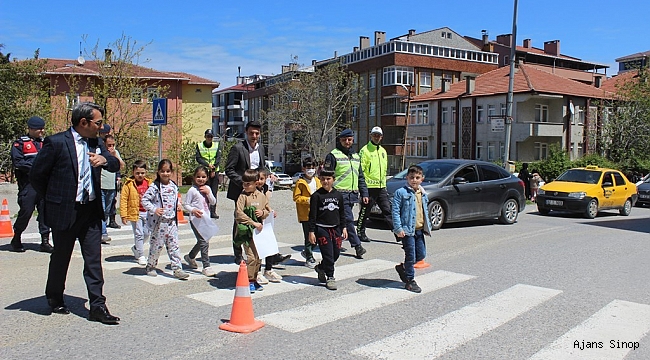 "YAYALAR İÇİN 5 ADIMDA GÜVENLİ TRAFİK" UYGULAMASI