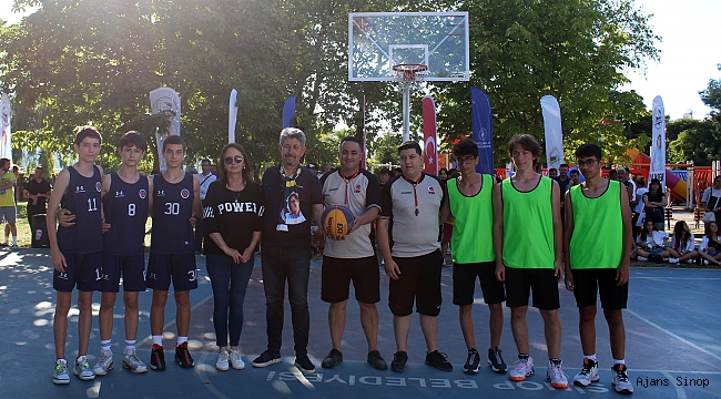 Berkay Akbaş anısına sokak basketbolu