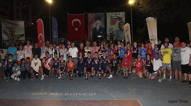 Berkay Akbaş Sokak Basketbol turnuvası sona erdi