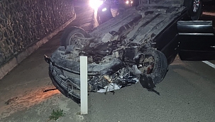 Sinop Samsun karayolunda iki aracın karıştığı trafik kazasında üç kişi yaralandı.