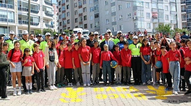 Sinop'ta okul bölgelerinde yaya önceliğine dikkat çekildi