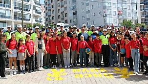 Sinop'ta okul bölgelerinde yaya önceliğine dikkat çekildi