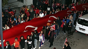 Sinop'ta fener alaylı Cumhuriyet Bayramı kutlamaları