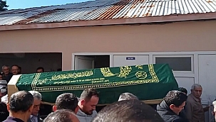 Sinop'ta silahlı saldırıda ölen muhtarın oğlu toprağa verildi