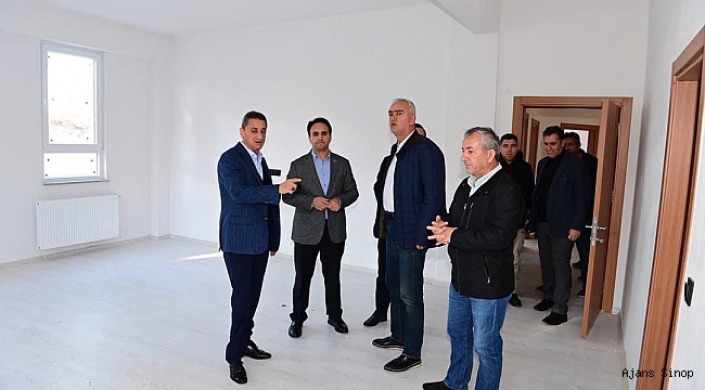 VALİ KARAÖMEROĞLU, FATMA YÜKSEK ANAOKULUNU ZİYARET ETTİ!