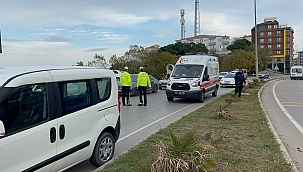 Sinop'ta otomobilin çarptığı yaya yaralandı