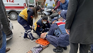 Yan yoldan çıkan otomobille motosiklet çarpıştı: 1 yaralı