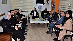 AK PARTİ'DEN GAZETECİLERE ZİYARET