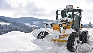 Sinop'ta kar 170 köyü ulaşıma kapattı
