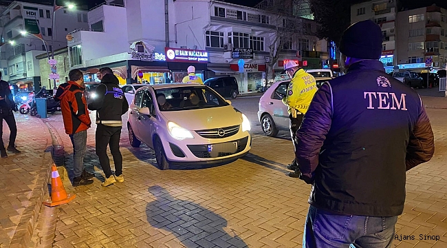 Sinop'ta 'güven-huzur' uygulamasında 4 hükümlü yakalandı