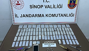 Sinop'ta torbacıya baskın: 1017 sentetik hap ele geçirildi