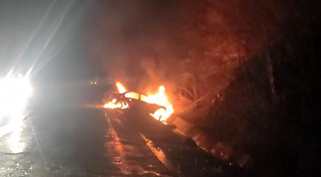 Sinop'ta otomobil seyir halindeyken yandı