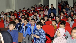 Sinop'ta köylerde yaşayan 5 bin çocuk tiyatroyla buluştu