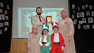Türkeli'de 4-6 yaş Kur'an Kursu öğrencilerinden yıl sonu gösterisi
