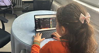 SİNOPLU ÖĞRENCİLERDEN YAPAY ZEKA MARŞI!