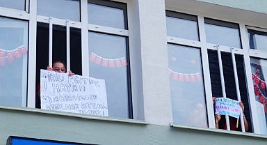 ÖĞRENCİLERDEN