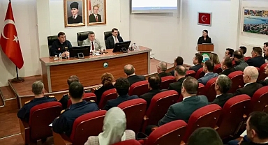 SİNOP'TA AFET RİSKLERİNİ AZALTMA ÇALIŞMALARI MASAYA YATIRILDI