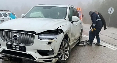 Sinop'ta iki otomobil çarpıştı:1 yaralı