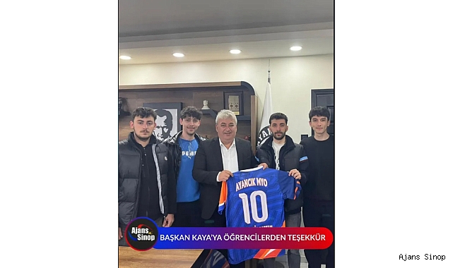 BAŞKAN KAYA'YA ÖĞRENCİLERDEN TEŞEKKÜR