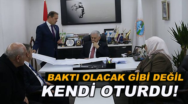 Başbakan CHP'li Belediye Başkanlığı Makamında!