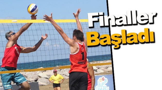 Plaj voleybolu: TVF Kulüpler Ligi Final müsabakaları Sinop'ta başladı