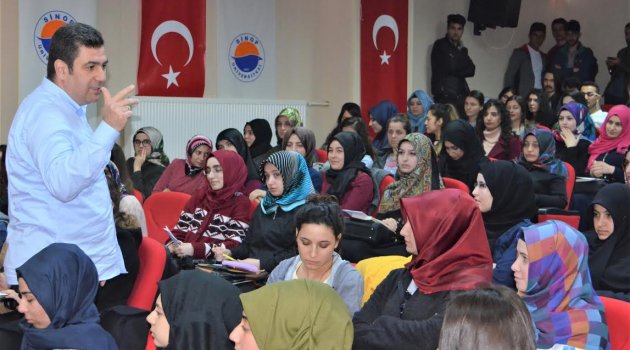 Sinop Üniversitesi 'Öğretmenlik Vizyon Programı'na Ev Sahipliği Yaptı.