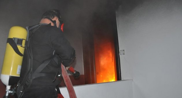 Sinop'ta korkutan ev yangını!