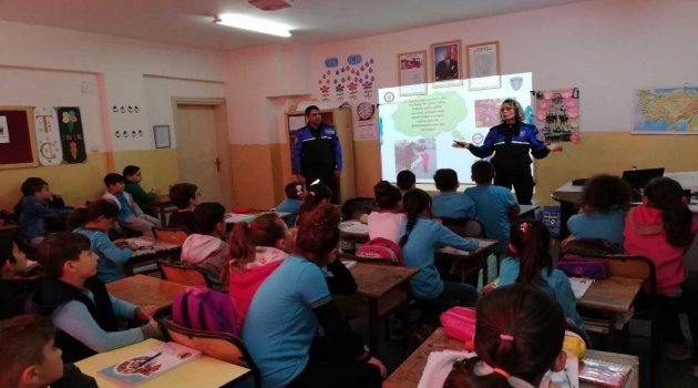  Sinop'ta polisten öğrencilere güvenlik eğitimi