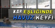 Sinop'ta Kar Eşliğinde Havuz Keyfi