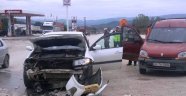 Sinop'ta iki otomobil çarpıştı: 5 yaralı