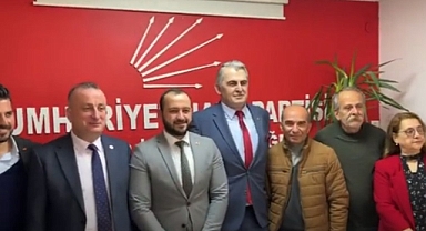 Dr. Şevket Terkan, CHP'den 28. Dönem Milletvekilliği için aday adaylığını açıklıyor.